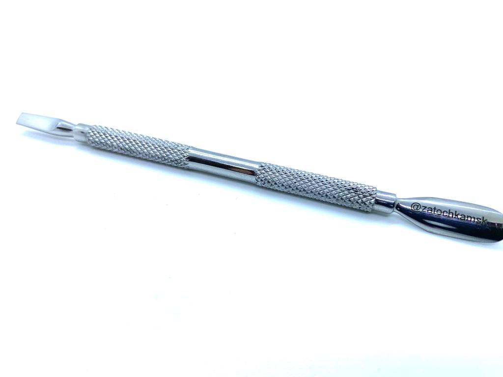 Zatochkamsk Manikīra kutikulas pušeris P-0024