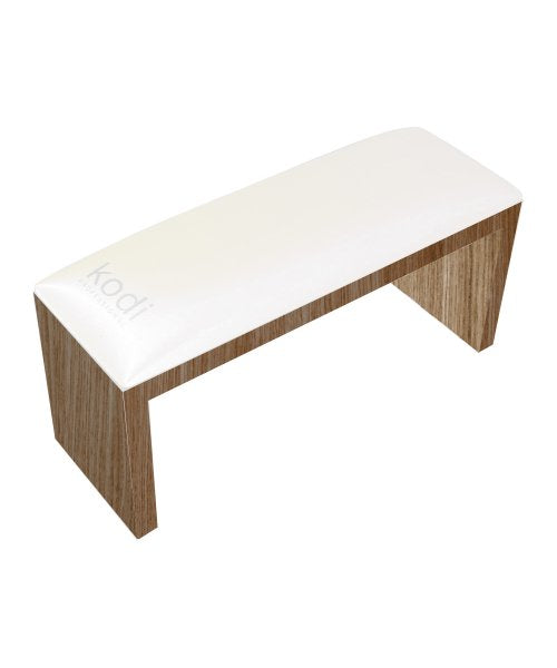 KODI Roku balsts manikīram uz brūnām kājām, krāsa Pearl